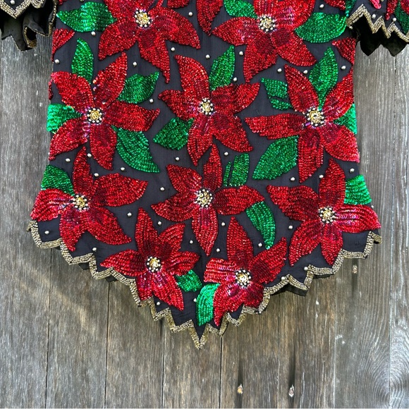 Vintage 80s Silk and Sequins Party Poinsettia Top - Picture 4 of 10